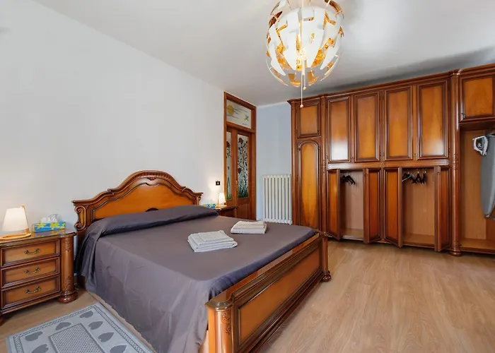 Apartamento Tibaldi Sette - *